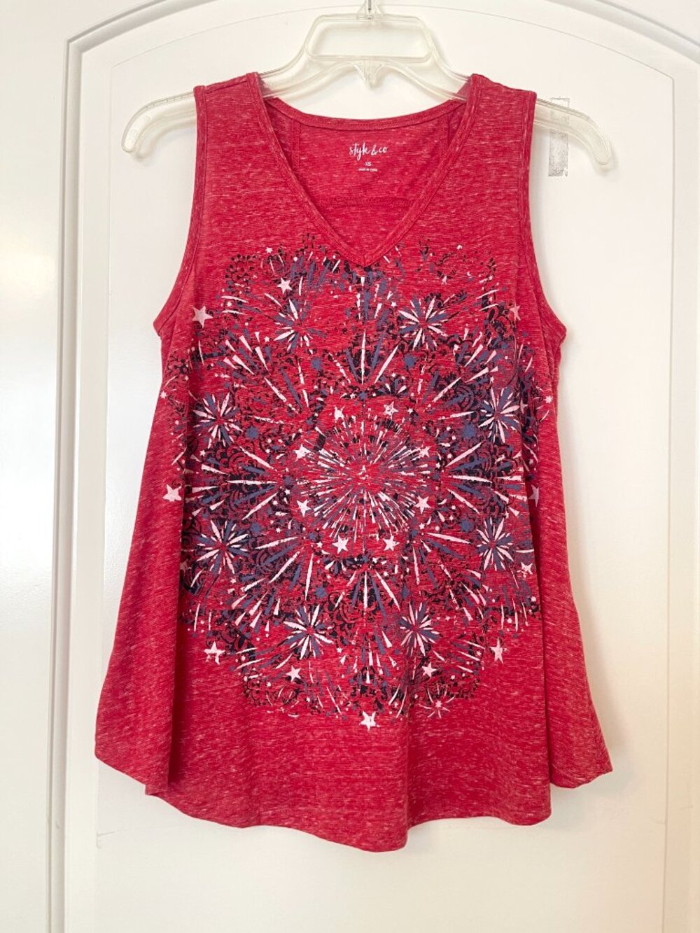 New Style & Co. Tank Top Firework Sparkler Patriotic Roomy Fit Red White Blue XS